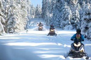 adventure romania snowmobil 01